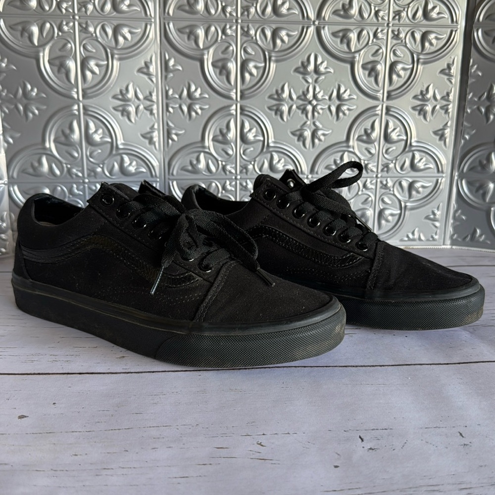 Vans shoes